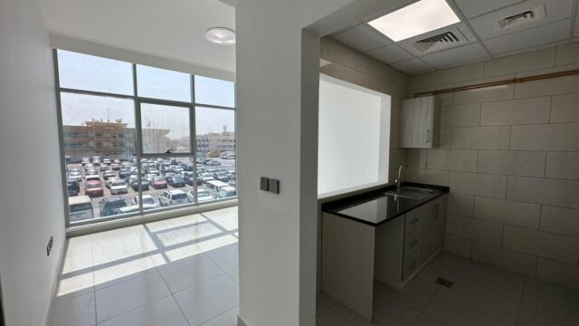 Available flat 1BHK + 2BHK in al Qusais 2